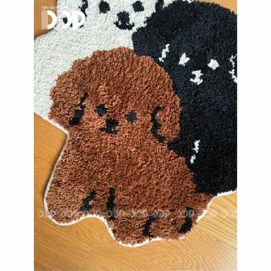 SNIDEL HOME(スナイデルホーム)のDDP ラグ オリジナル 3匹の犬 カーペット アクセント マット インテリア/住まい/日用品のラグ/カーペット/マット(ラグ)の商品写真