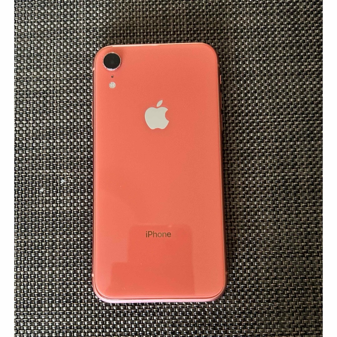 iPhone(アイフォーン)のiPhone XR 128GB スマホ/家電/カメラのスマートフォン/携帯電話(スマートフォン本体)の商品写真