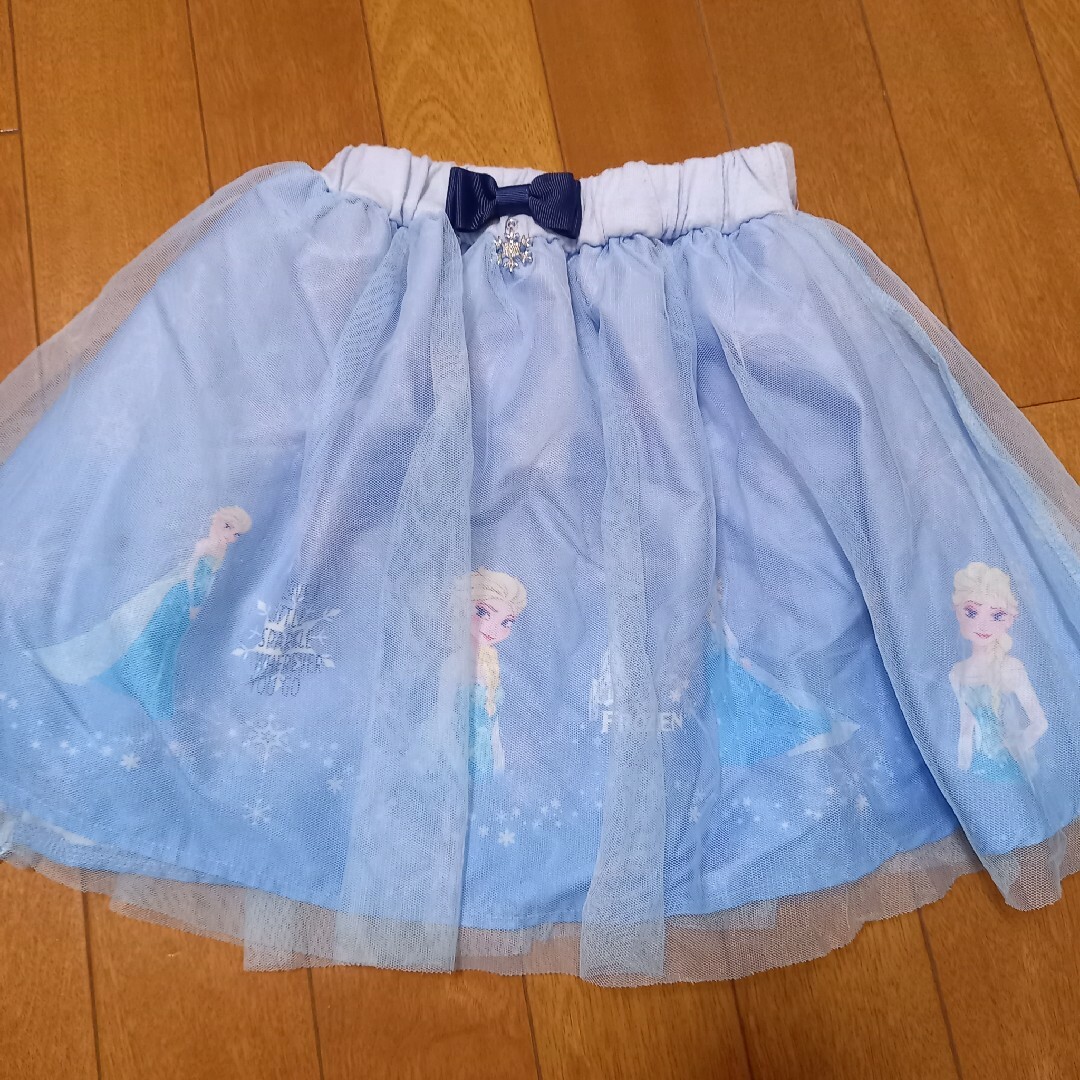 Disney(ディズニー)のアナと雪の女王 レーススカート&ディズニーレースワンピース 2枚 可愛い 120 キッズ/ベビー/マタニティのキッズ服女の子用(90cm~)(ドレス/フォーマル)の商品写真