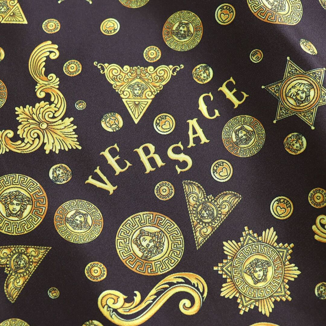 VERSACE(ヴェルサーチ)の極美品△正規品 VERSACE ヴェルサーチ 2019年 A84344 メデューサボタン付 バロッコ 総柄 HERITAGE FIT 長袖 シルクシャツ 40 焦げ茶×黄色 メンズのトップス(シャツ)の商品写真