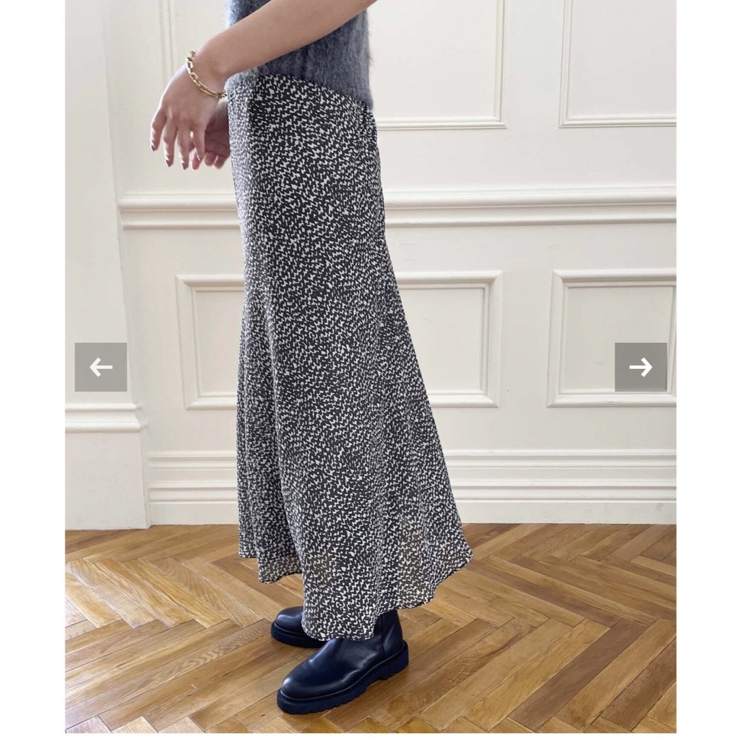 IENA(イエナ)の【ENA maisonヘリンボーンプリントスカート】 レディースのスカート(ロングスカート)の商品写真