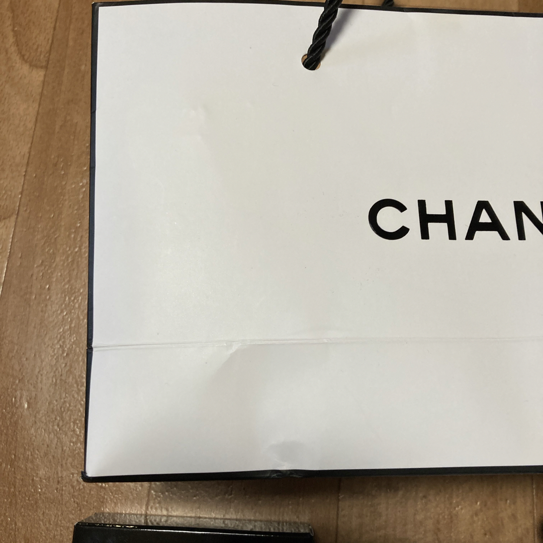 CHANEL(シャネル)のシャネル紙袋 レディースのバッグ(ショップ袋)の商品写真