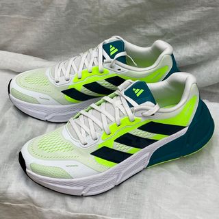 アディダス(adidas)の新品未使用品　adidas アディダス　27.5cm ランニングシューズ　白/緑(シューズ)