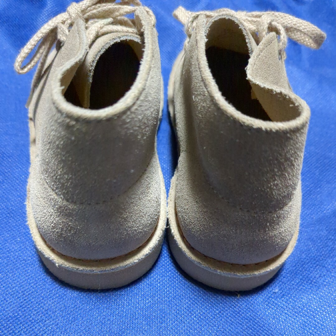 Clarks(クラークス)のClarksOriginals ブーツ キッズ/ベビー/マタニティのキッズ靴/シューズ(15cm~)(ブーツ)の商品写真