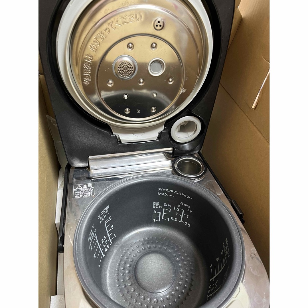 Panasonic  スチーム&可変圧力IHジャー炊飯器 加圧追い炊き SR-S スマホ/家電/カメラの調理家電(炊飯器)の商品写真