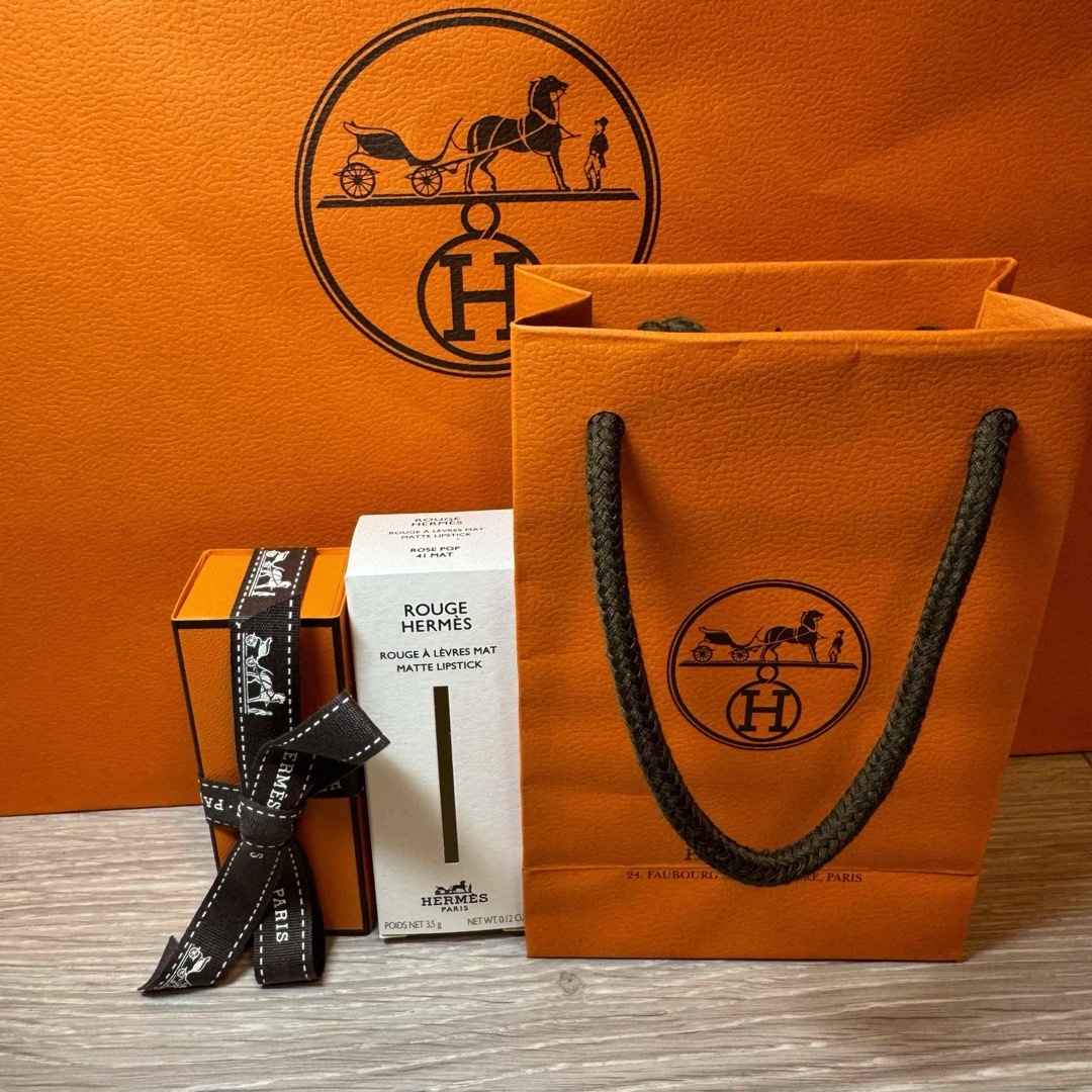 Hermes(エルメス)の【新品未使用】エルメス　ルージュ　ア レーヴル マット41  コスメ/美容のベースメイク/化粧品(口紅)の商品写真