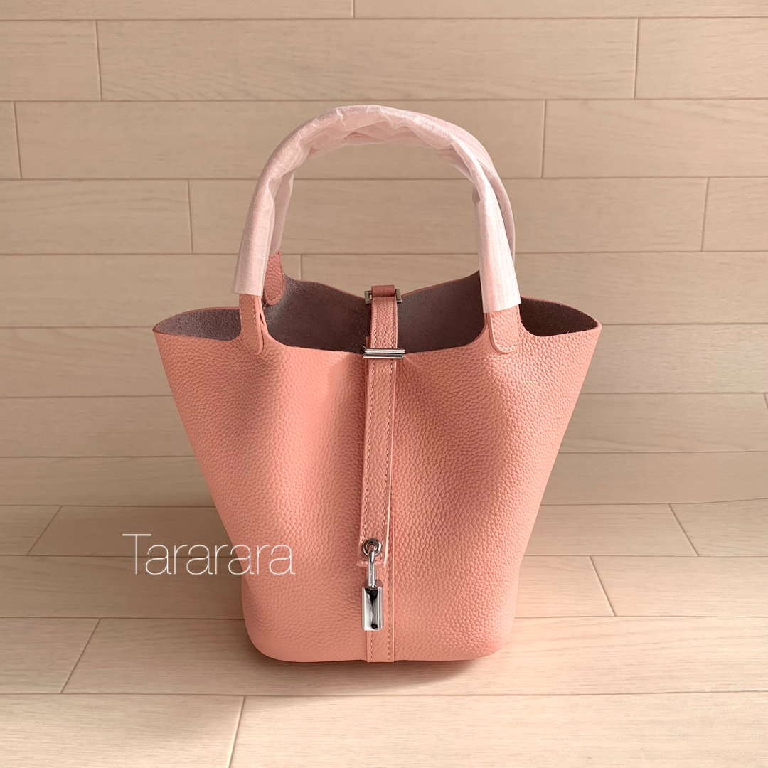 ●leather bucket bag ライトピンクS●本革 レディースのバッグ(トートバッグ)の商品写真