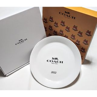 コーチ(COACH)の大人気の高級ブランド食器(COACH コーチ 21.5cmプレート皿)新品格安(食器)