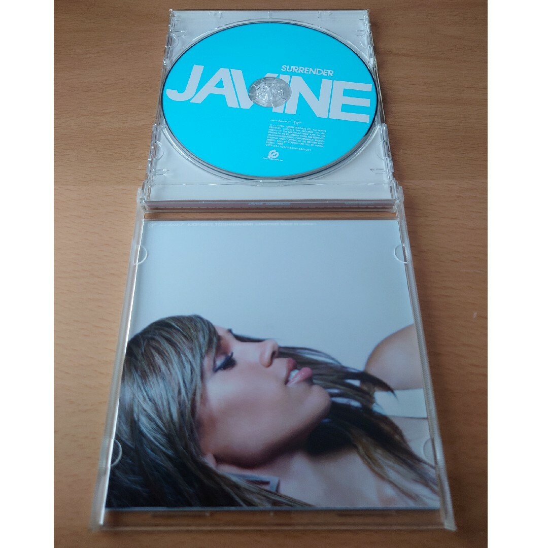 【洋楽CD】Surrender / JAVINE エンタメ/ホビーのCD(ポップス/ロック(洋楽))の商品写真