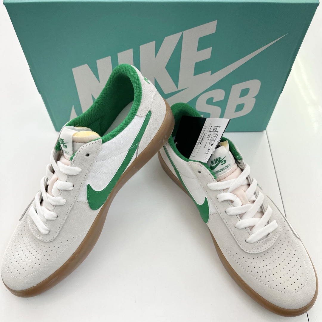 NIKE(ナイキ)のナイキ　SB HERITAGE VULC ヘリテージ　スケボー　新品　29cm メンズの靴/シューズ(スニーカー)の商品写真