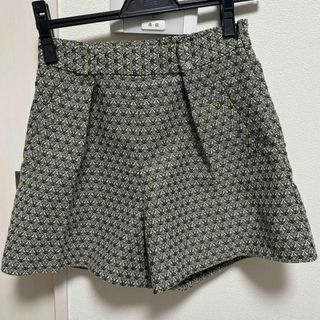 リリーブラウン(Lily Brown)のリリーブラウン冬物使用回数2回美品！✨️柄ショートパンツ♥️緑(ショートパンツ)