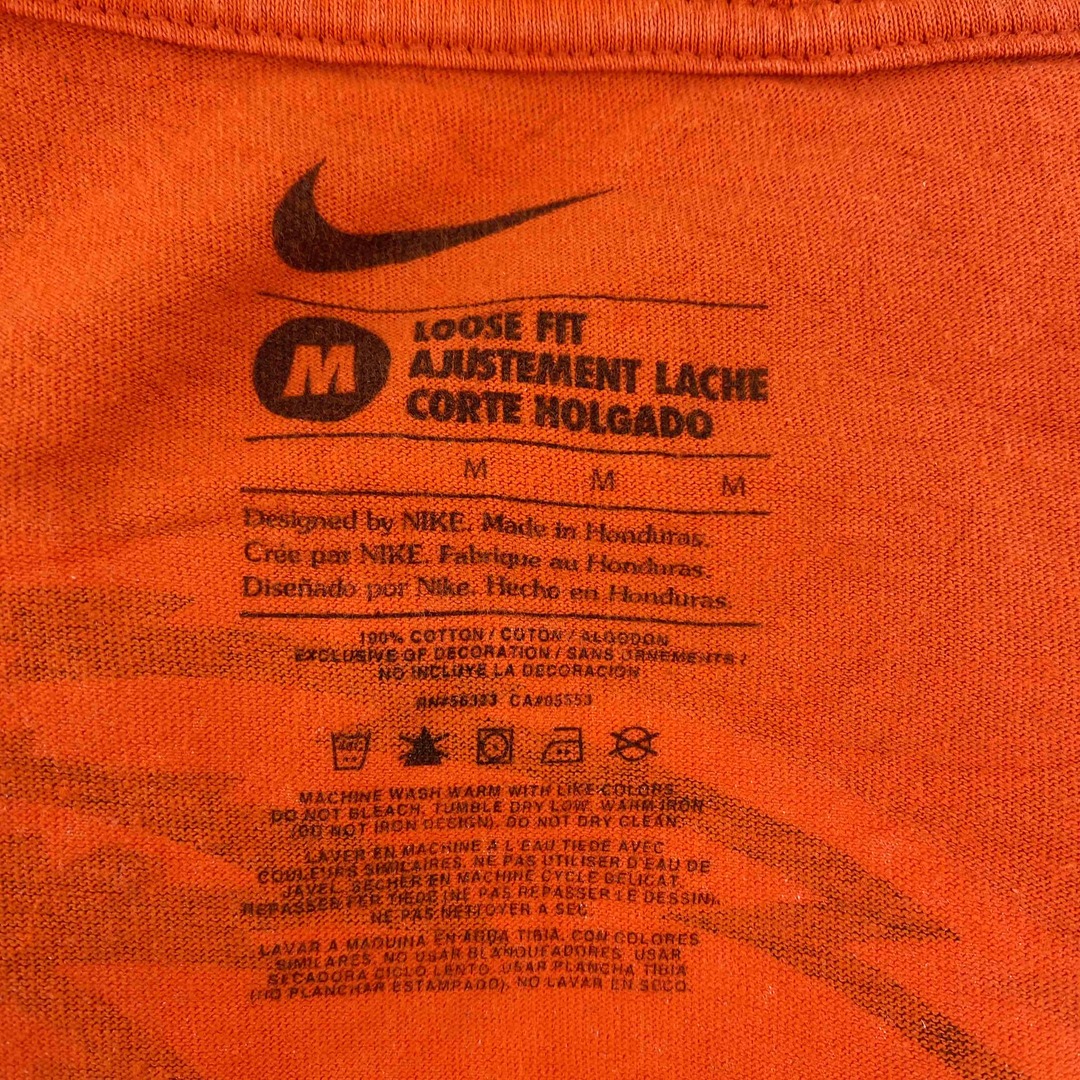 NIKE(ナイキ)のNIKE BEAVER NATION メンズ ナイキ プリント Tシャツ 半袖 オレンジ メンズのトップス(Tシャツ/カットソー(半袖/袖なし))の商品写真