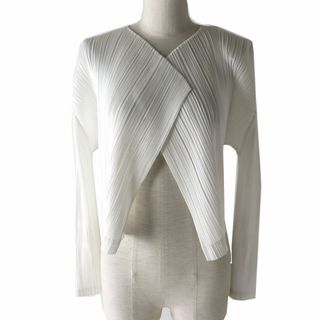 プリーツプリーズイッセイミヤケ(PLEATS PLEASE ISSEY MIYAKE)の未使用品△正規品 PLEATS PLEASE プリーツプリーズ イッセイミヤケ PP61-J0142 フロントオープン トッパーカーディガン ホワイト 3 日本製(カーディガン)