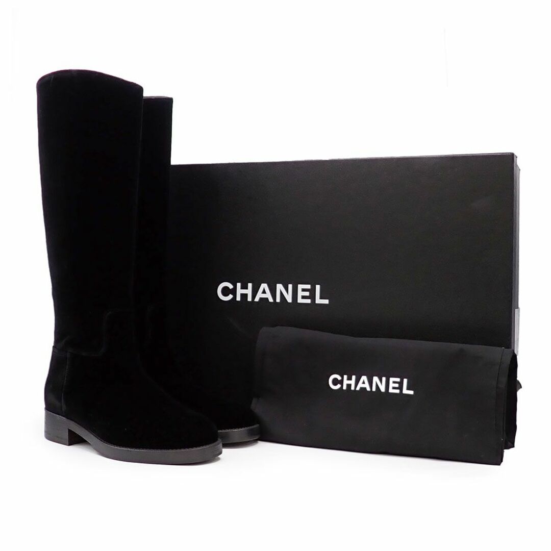 CHANEL(シャネル)の未使用品 シャネル ハイブーツ ロングブーツ ジョッキーブーツ G33870 ココマーク 36C 23cm ベルベット ブラック シューズ レディース   メンズの靴/シューズ(ブーツ)の商品写真