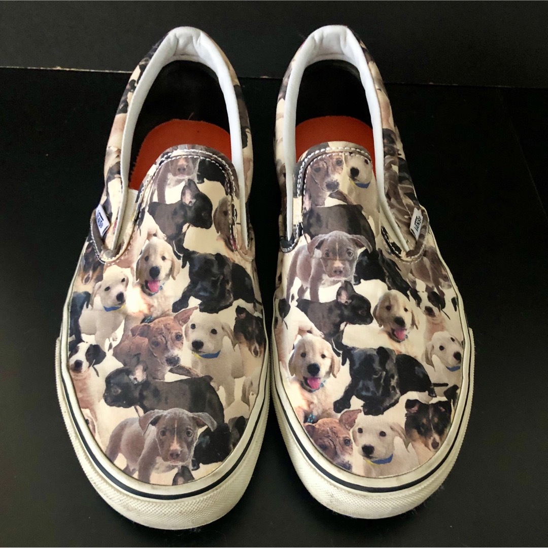 VANS(ヴァンズ)の仔犬総柄 26.5★VANS スリッポン★ASPCA Puppiesコラージュ メンズの靴/シューズ(スニーカー)の商品写真