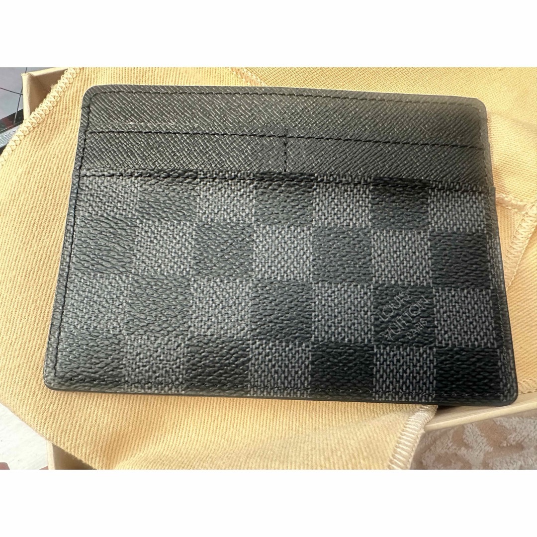 LOUIS VUITTON(ルイヴィトン)の超美品！LOUISVUITTON財布 メンズのファッション小物(折り財布)の商品写真