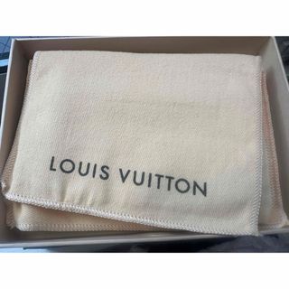 ルイヴィトン(LOUIS VUITTON)の超美品！LOUISVUITTON財布(折り財布)