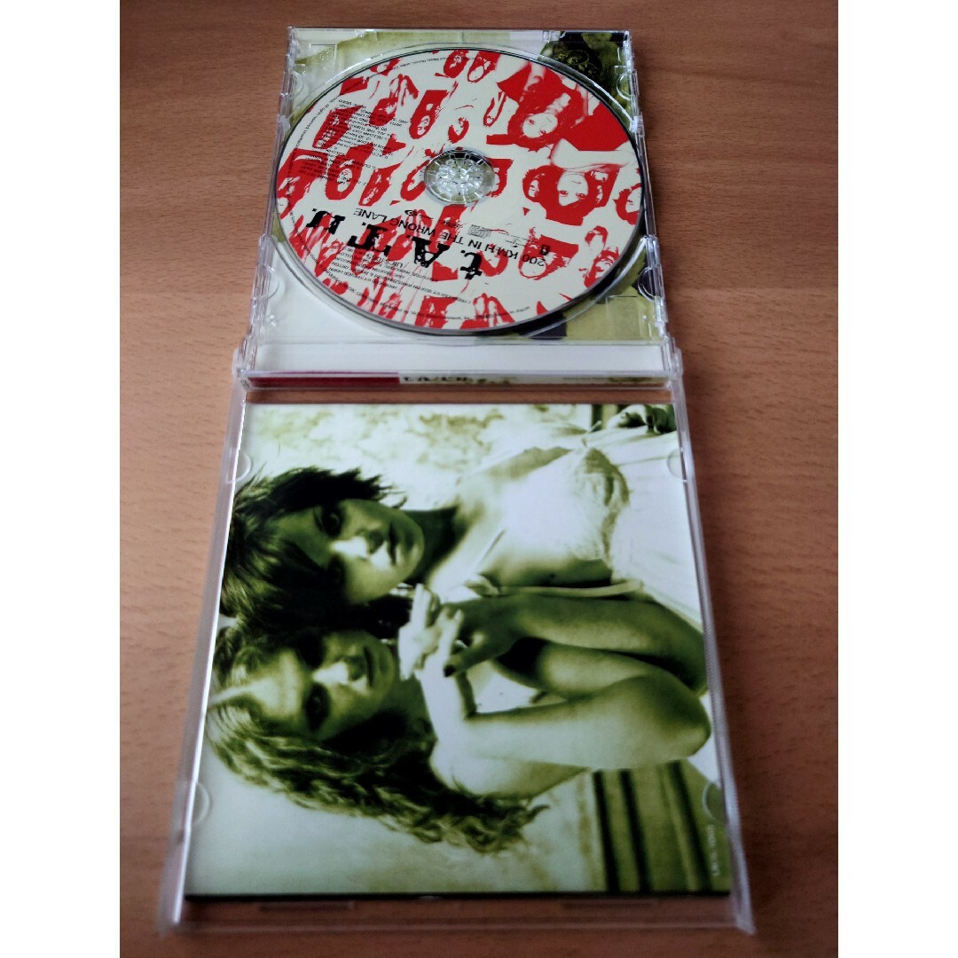 【洋楽】200 Km/H in the Wrong Lane/t.A.T.u. エンタメ/ホビーのCD(ポップス/ロック(洋楽))の商品写真