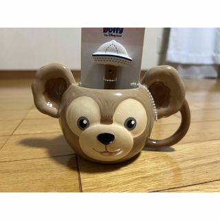 ディズニー(Disney)の✾新品未使用✾  ダッフィー  マグカップ　スープーン付き(マグカップ)