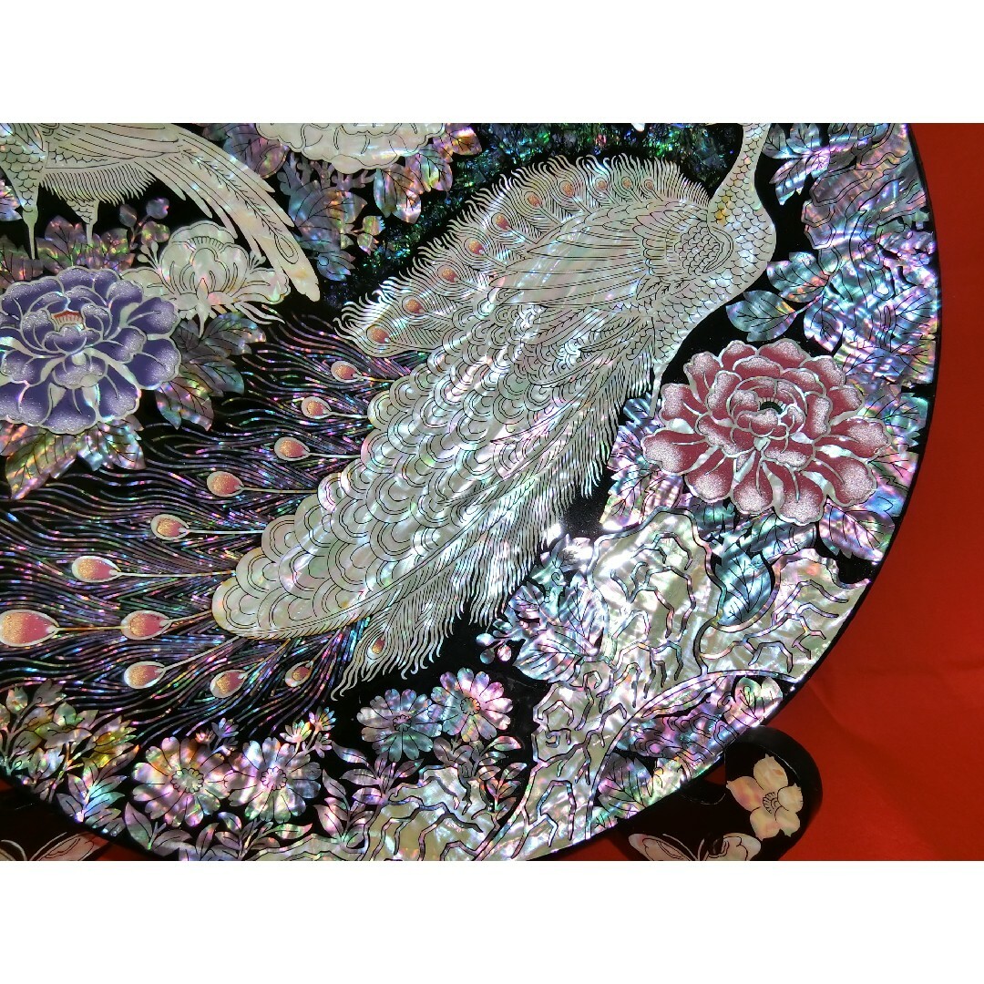 【ART】螺鈿孔雀牡丹紋飾り皿 エンタメ/ホビーの美術品/アンティーク(漆芸)の商品写真
