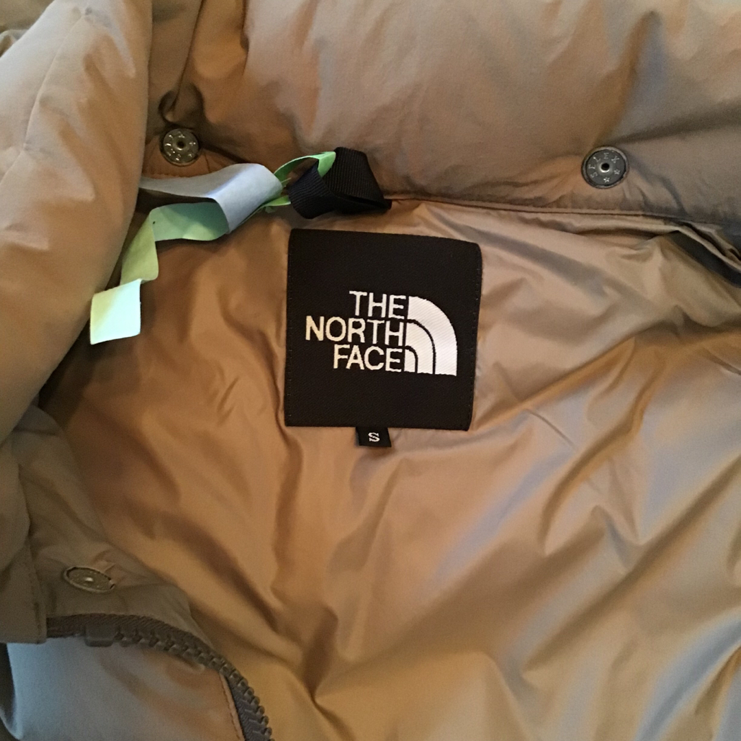 THE NORTH FACE(ザノースフェイス)のノースフェイスダウン キャンプシエラ メンズのジャケット/アウター(ダウンジャケット)の商品写真