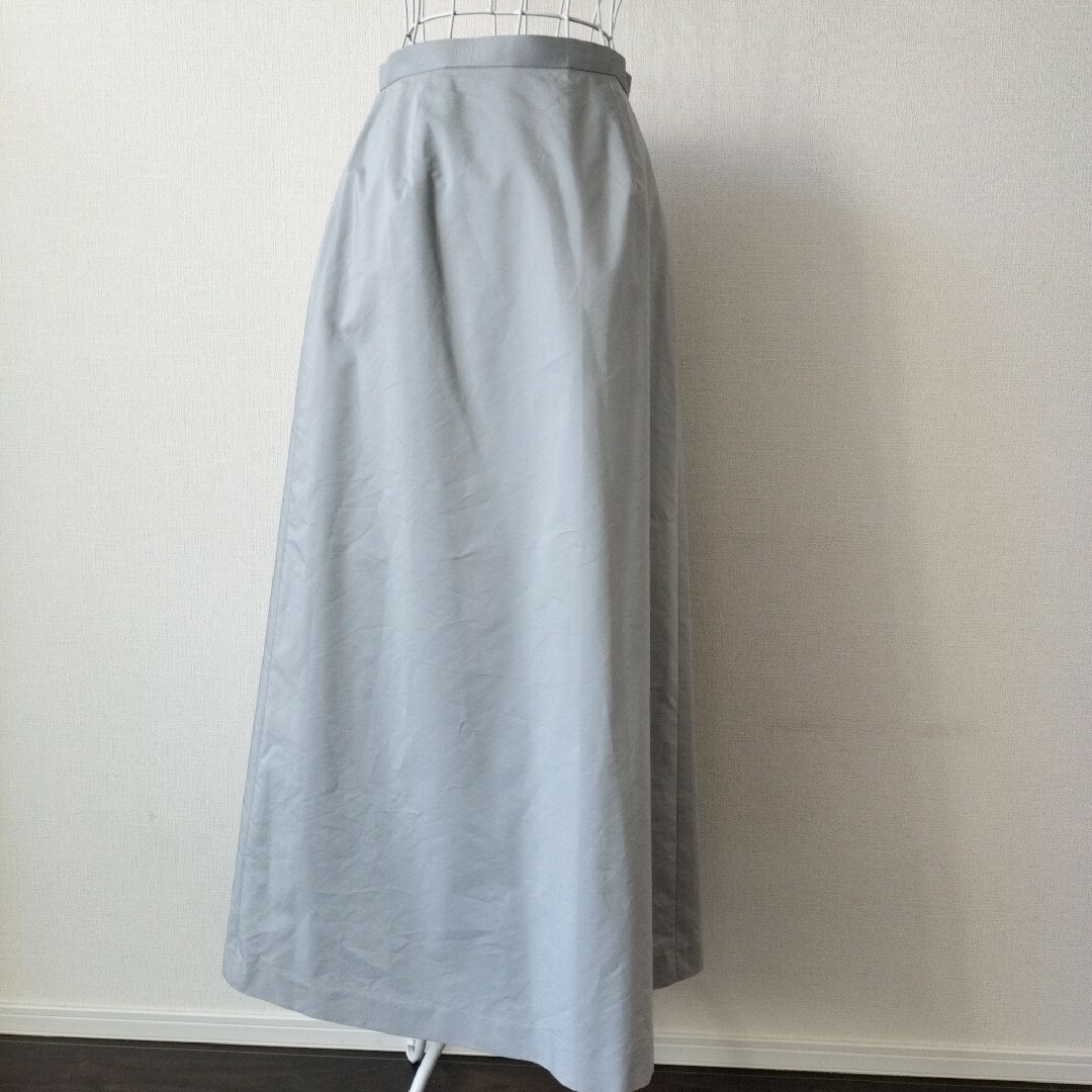 【送料無料】Le-Fluy ライトグレー ロングスカート Mサイズ 未使用 レディースのスカート(ロングスカート)の商品写真