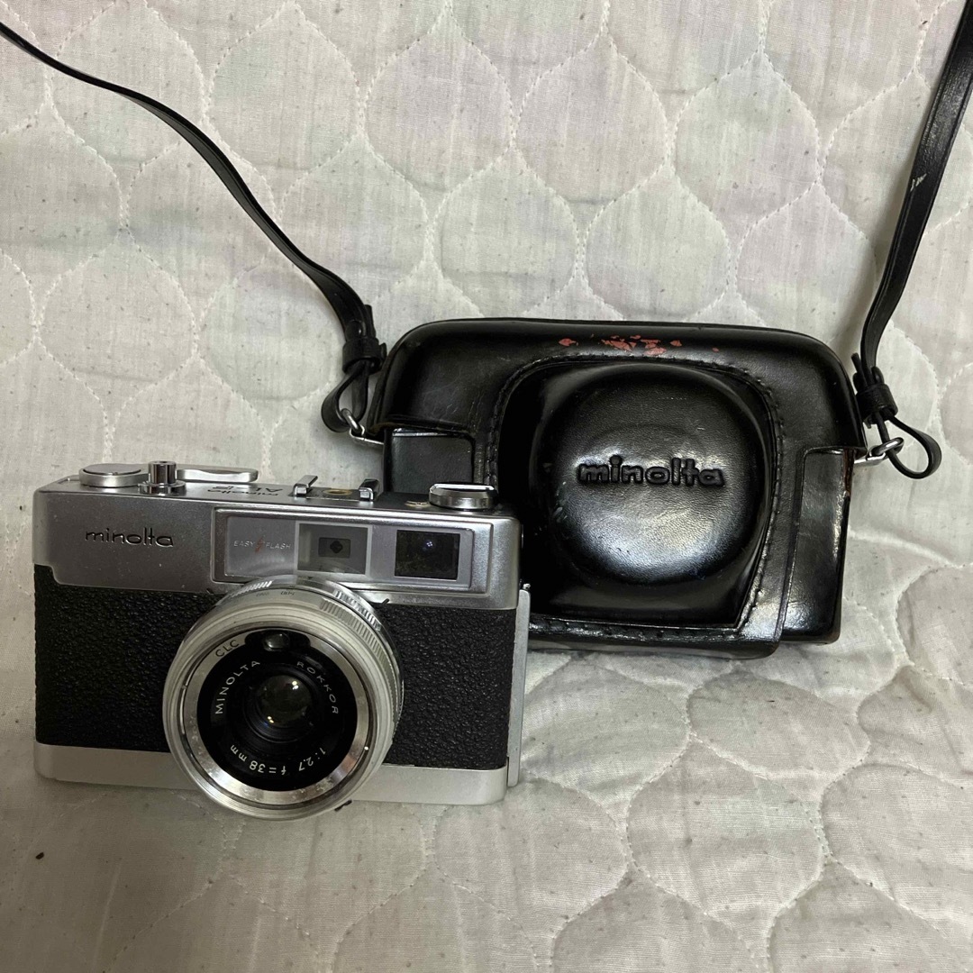 KONICA MINOLTA(コニカミノルタ)の値下げ　レトロ　ミノルタ　フィルムカメラ スマホ/家電/カメラのカメラ(フィルムカメラ)の商品写真