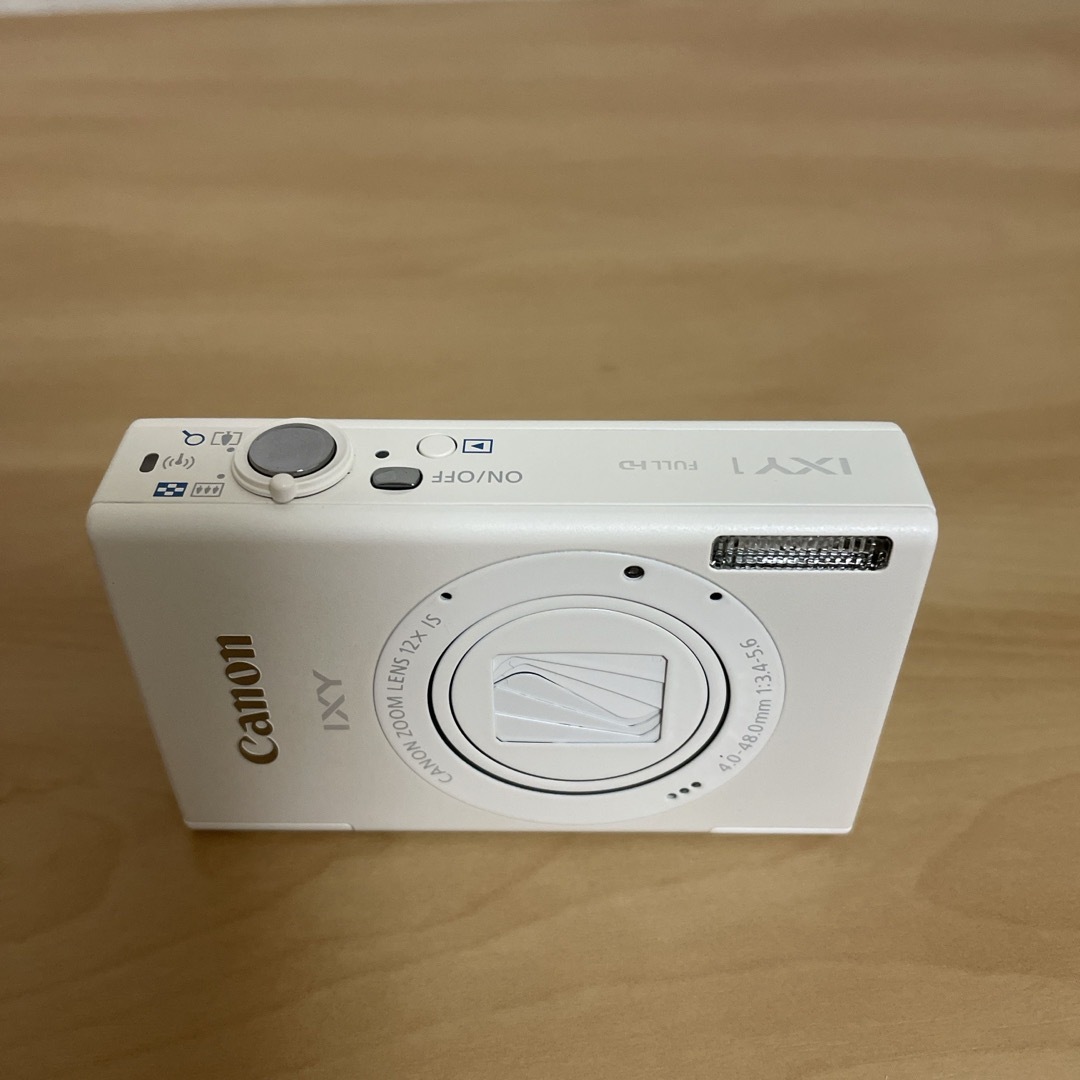 Canon(キヤノン)のCanon コンパクトデジタルカメラ IXY 1 WH スマホ/家電/カメラのカメラ(コンパクトデジタルカメラ)の商品写真
