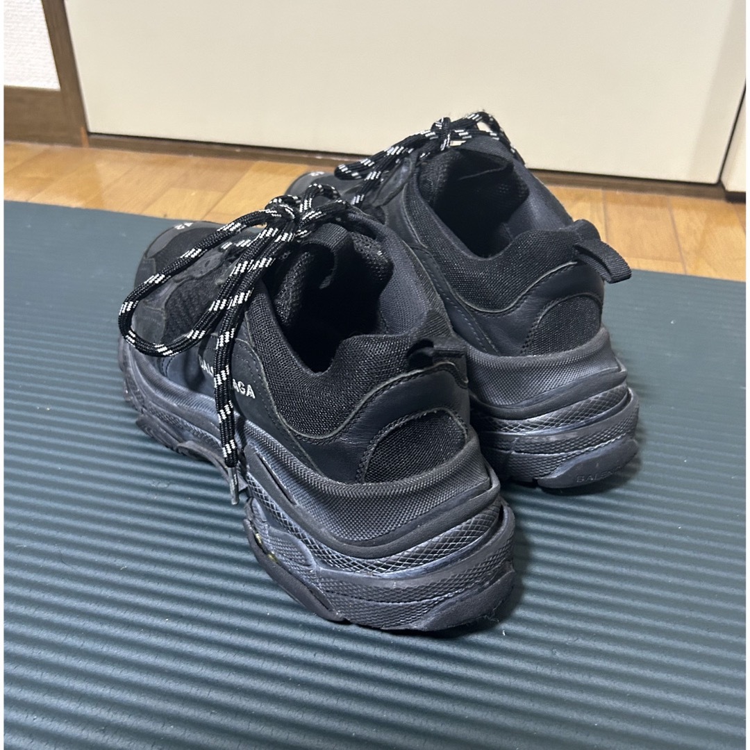 Balenciaga(バレンシアガ)の【訳有破格】balenciaga tripleS 42 黒 メンズの靴/シューズ(スニーカー)の商品写真