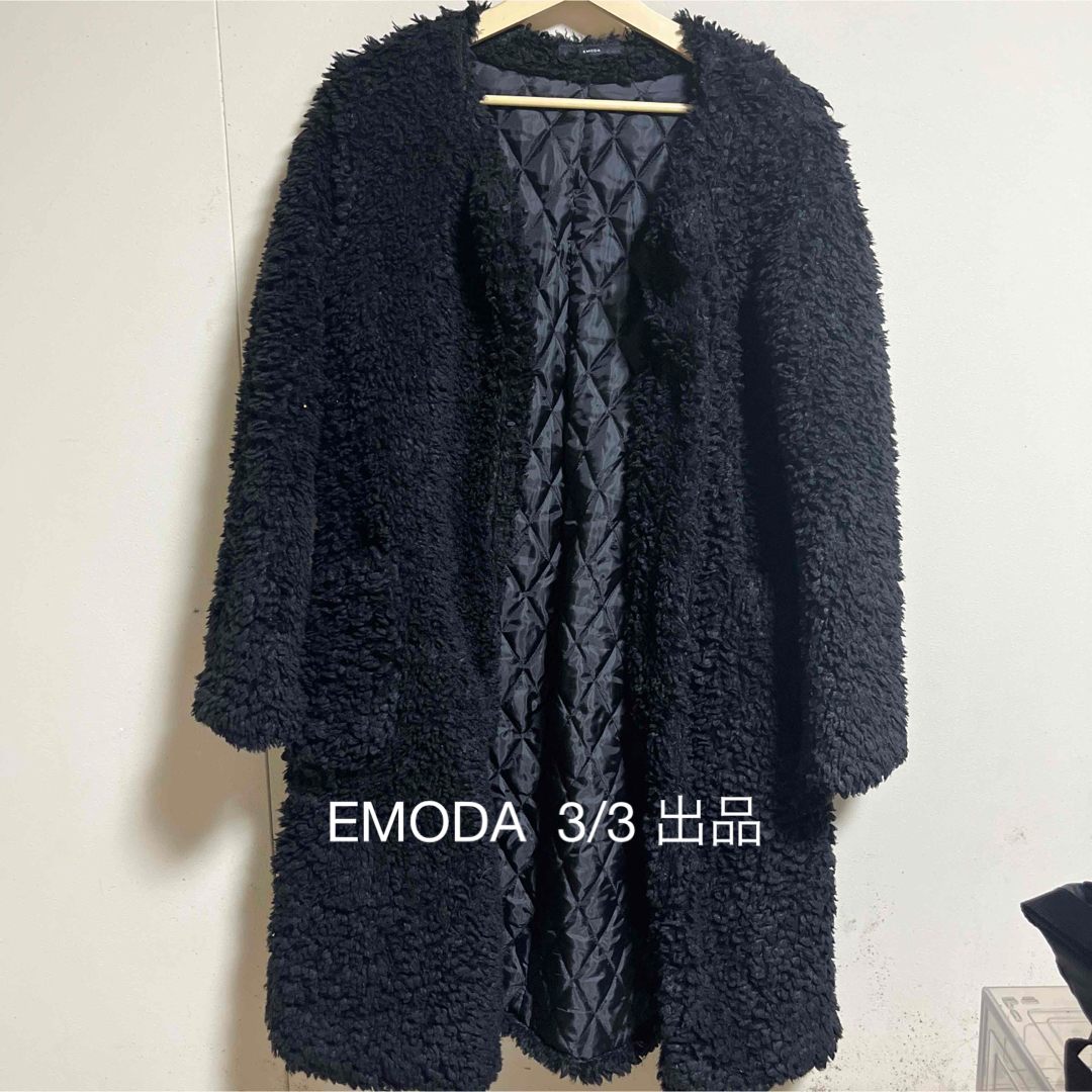 EMODA(エモダ)のEMODA ボアコート レディースのジャケット/アウター(ロングコート)の商品写真