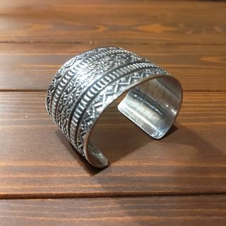 インディアンジュエリー(INDIAN JEWELRY)のSUNSHINE REEVES サンシャインリーブス バングル ワイド ナバホ族(バングル/リストバンド)