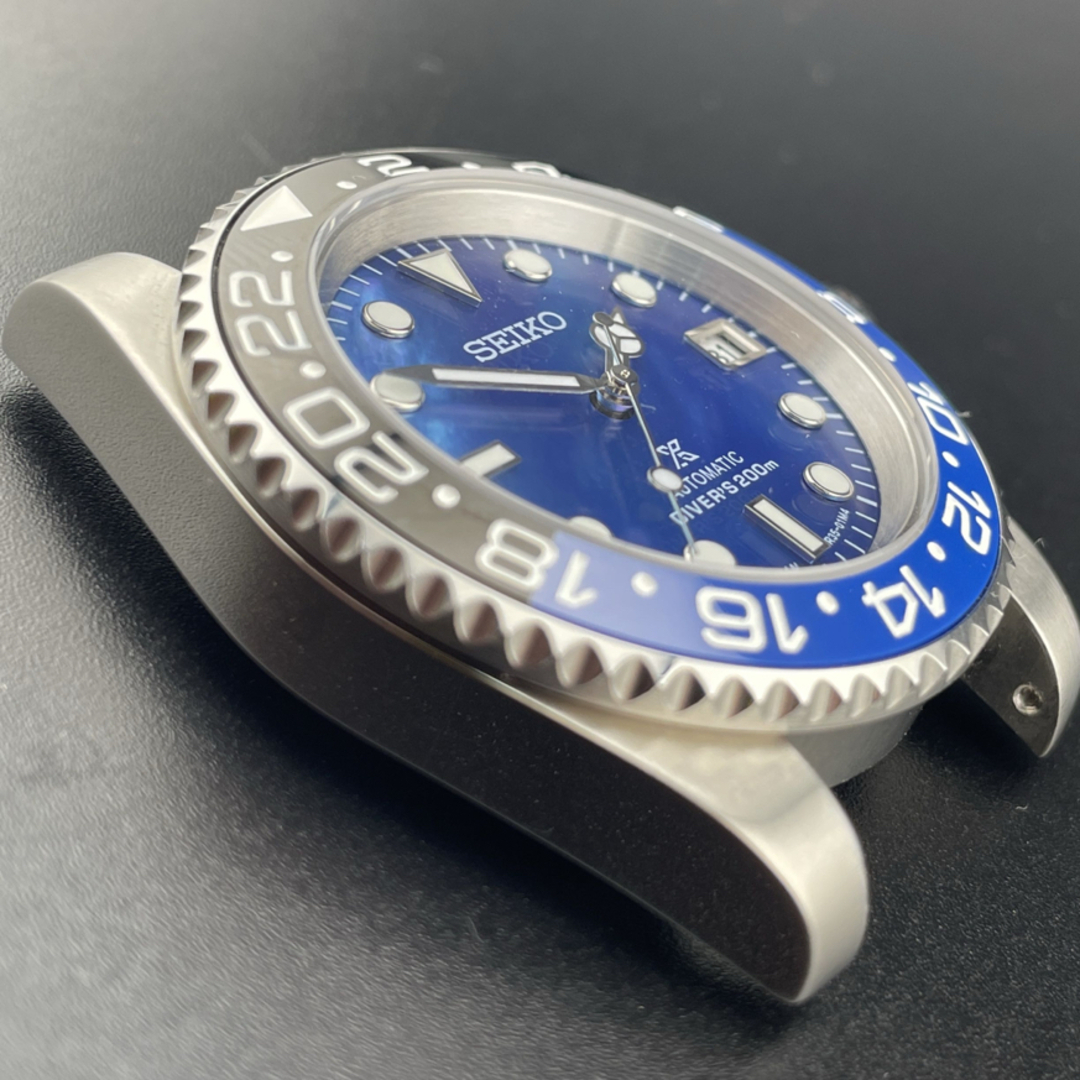 SEIKO(セイコー)の新品SEIKO MOD NH35搭載 セイコー 青黒 バットマン ブルーシェル メンズの時計(腕時計(アナログ))の商品写真