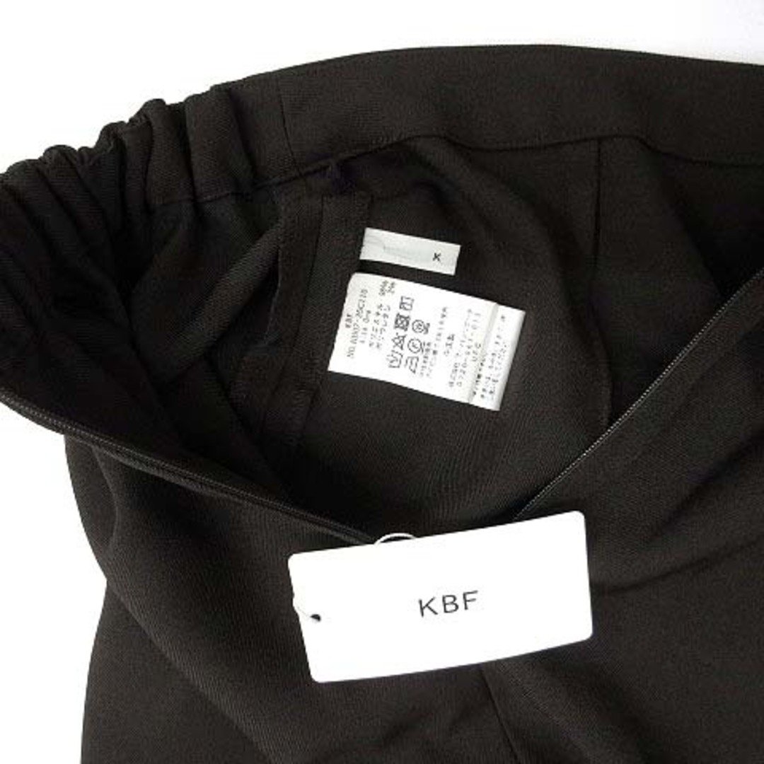 KBF(ケービーエフ)のKBF アーバンリサーチ レイヤード Iライン スカート ロング丈 ウエストゴム レディースのスカート(ロングスカート)の商品写真