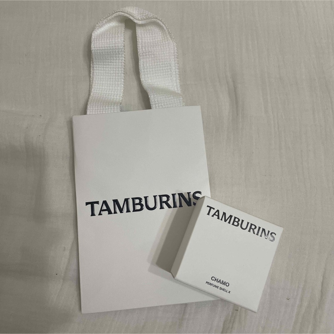 【新品未開封】TAMBURINS CHAMO ハンドクリーム(タンバリン カモ) コスメ/美容のボディケア(ハンドクリーム)の商品写真