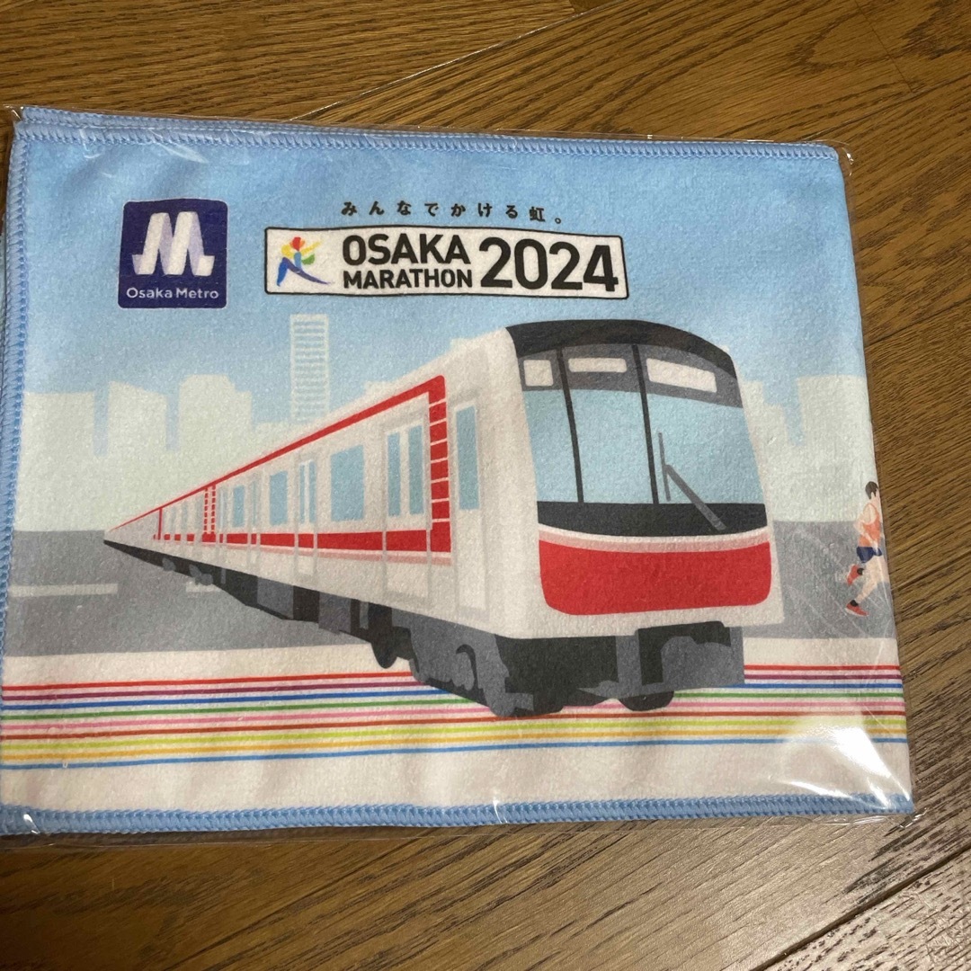 大阪マラソン　大阪メトロ　タオル エンタメ/ホビーのテーブルゲーム/ホビー(鉄道)の商品写真