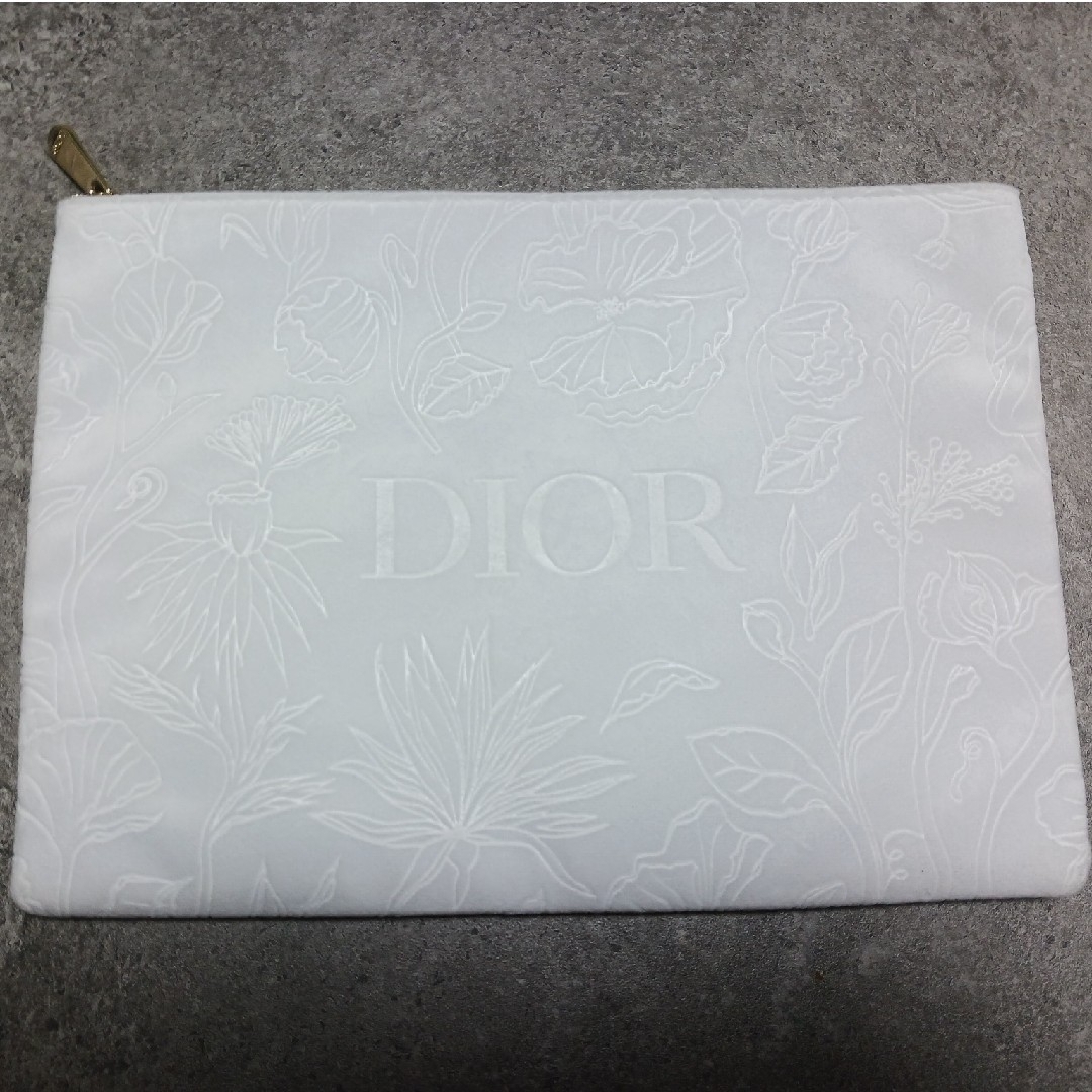 Dior(ディオール)の【未使用品】Dior  ディオール 非売品  ポーチ 小物入れ レディースのファッション小物(ポーチ)の商品写真