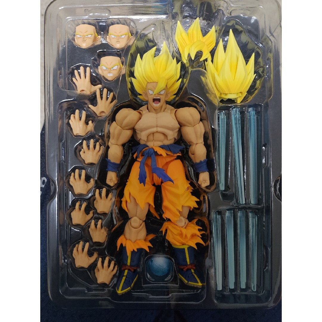 全ての S.H.Figuarts スーパーサイヤ人孫悟空 -伝説のスーパーサイヤ人- … アニメ/ゲーム