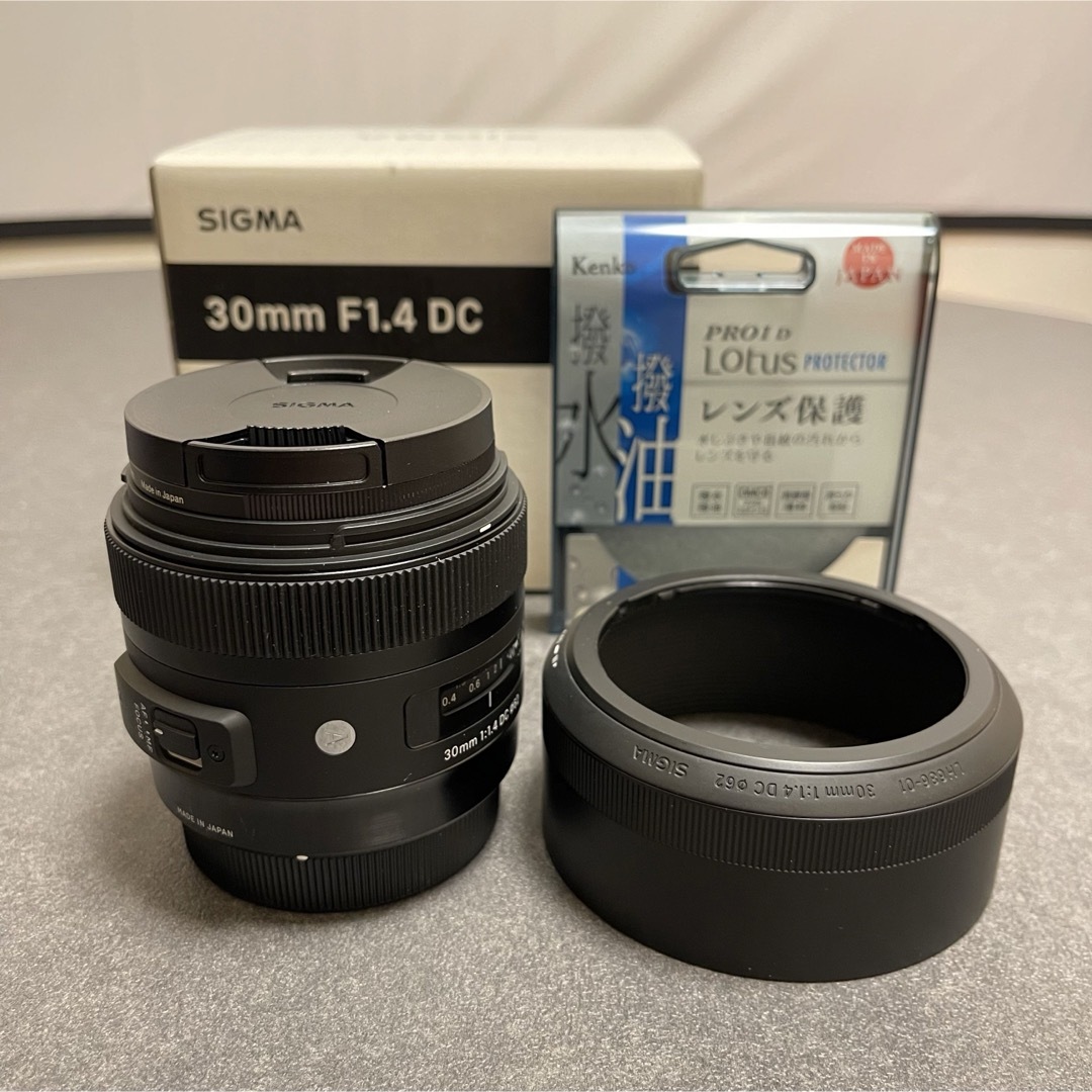 SIGMA 30mm F1.4 DC HSM Art + Kenko Pro1Dカメラ