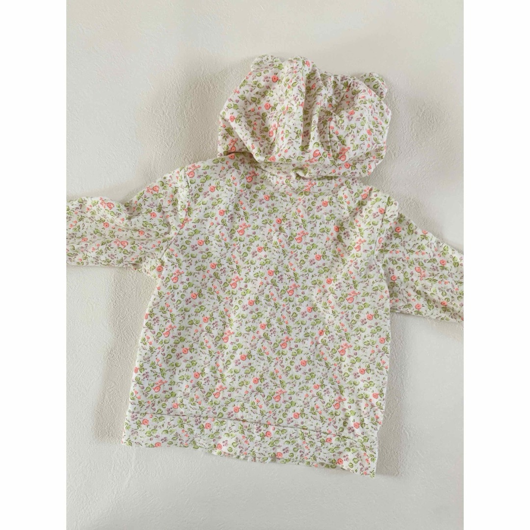 babyGAP(ベビーギャップ)の【baby Gap】パーカー キッズ/ベビー/マタニティのベビー服(~85cm)(ジャケット/コート)の商品写真