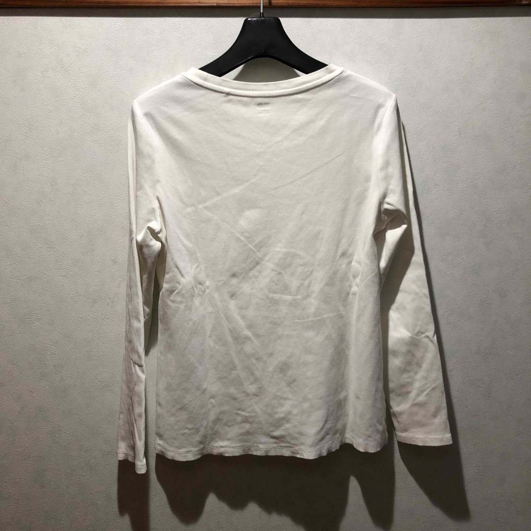 UNIQLO(ユニクロ)のユニクロ　コットンフライスクルーネックT（長袖)L白 レディースのトップス(Tシャツ(長袖/七分))の商品写真