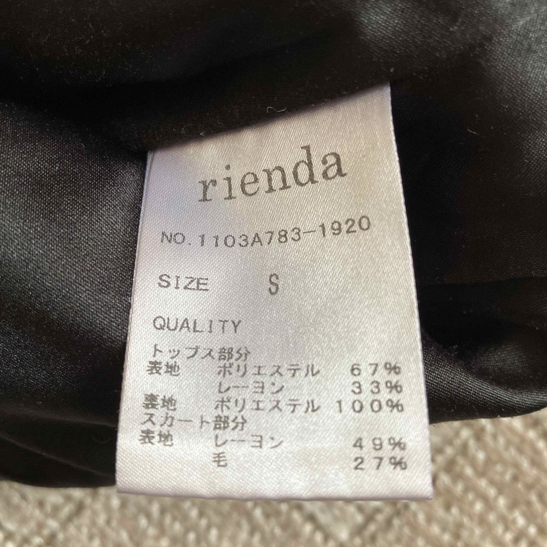 rienda(リエンダ)のリエンダ　ワンピース　Sサイズ レディースのワンピース(ミニワンピース)の商品写真