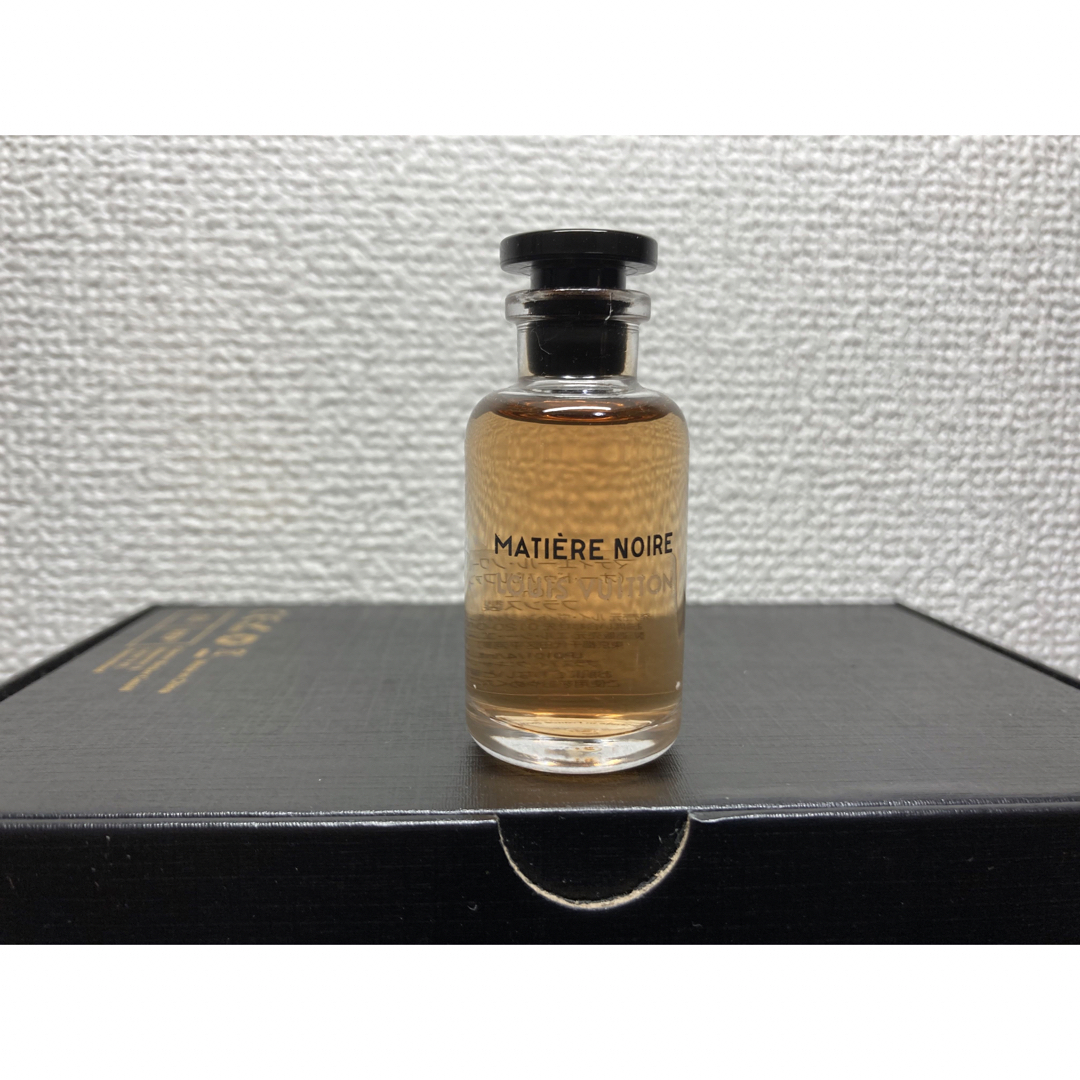 LOUIS VUITTON(ルイヴィトン)のルイヴィトン Matière Noire マティエール・ノワール 香水　10ml コスメ/美容の香水(ユニセックス)の商品写真