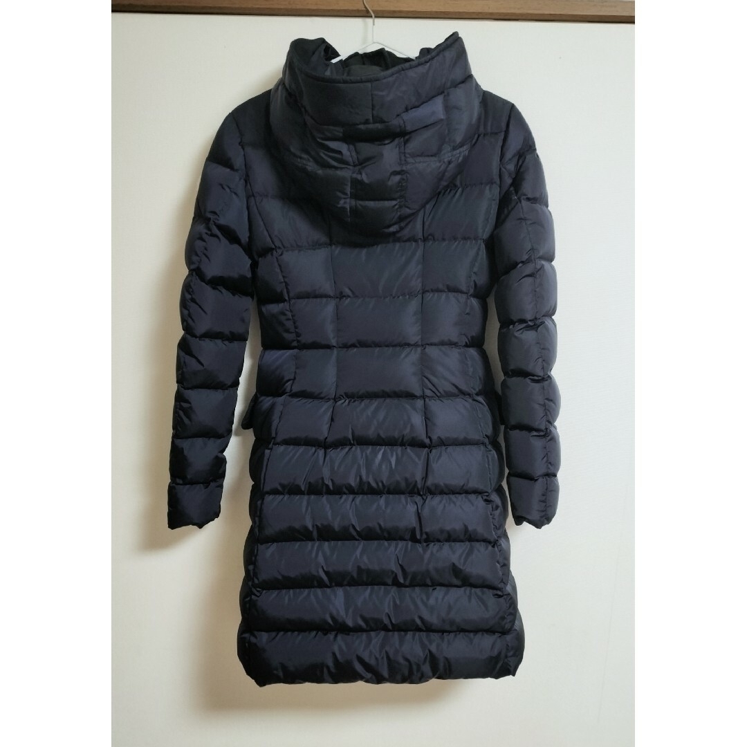 MONCLER(モンクレール)の【MONCLER】ダウンコート　grive　モンクレール　ネイビー レディースのジャケット/アウター(ダウンコート)の商品写真