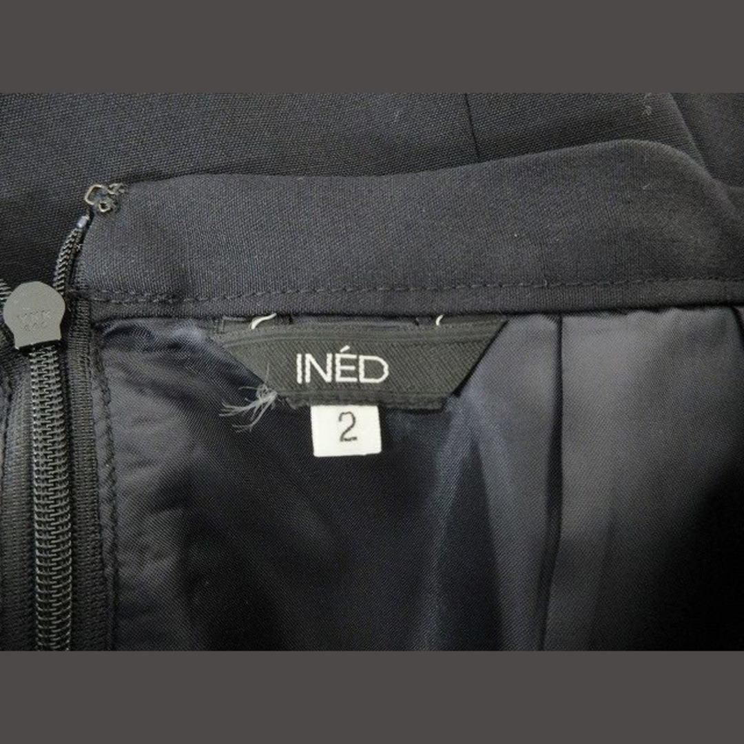 INED(イネド)のINED セットアップ ジャケット スカート シンプル 裏地付き ネイビー 2 レディースのフォーマル/ドレス(スーツ)の商品写真