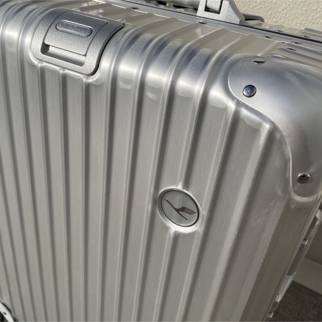 RIMOWA - 極美品 レアサイズ RIMOWA Lufthansa スーツケース 45L RIMOWA - 極美品 レアサイズ RIMOWA Lufthansa スーツケース 45L