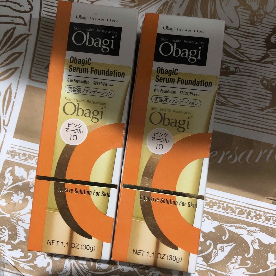 Obagi(オバジ)のオバジCファンデーション ピンク　オークル10 30g 2点セット コスメ/美容のベースメイク/化粧品(ファンデーション)の商品写真