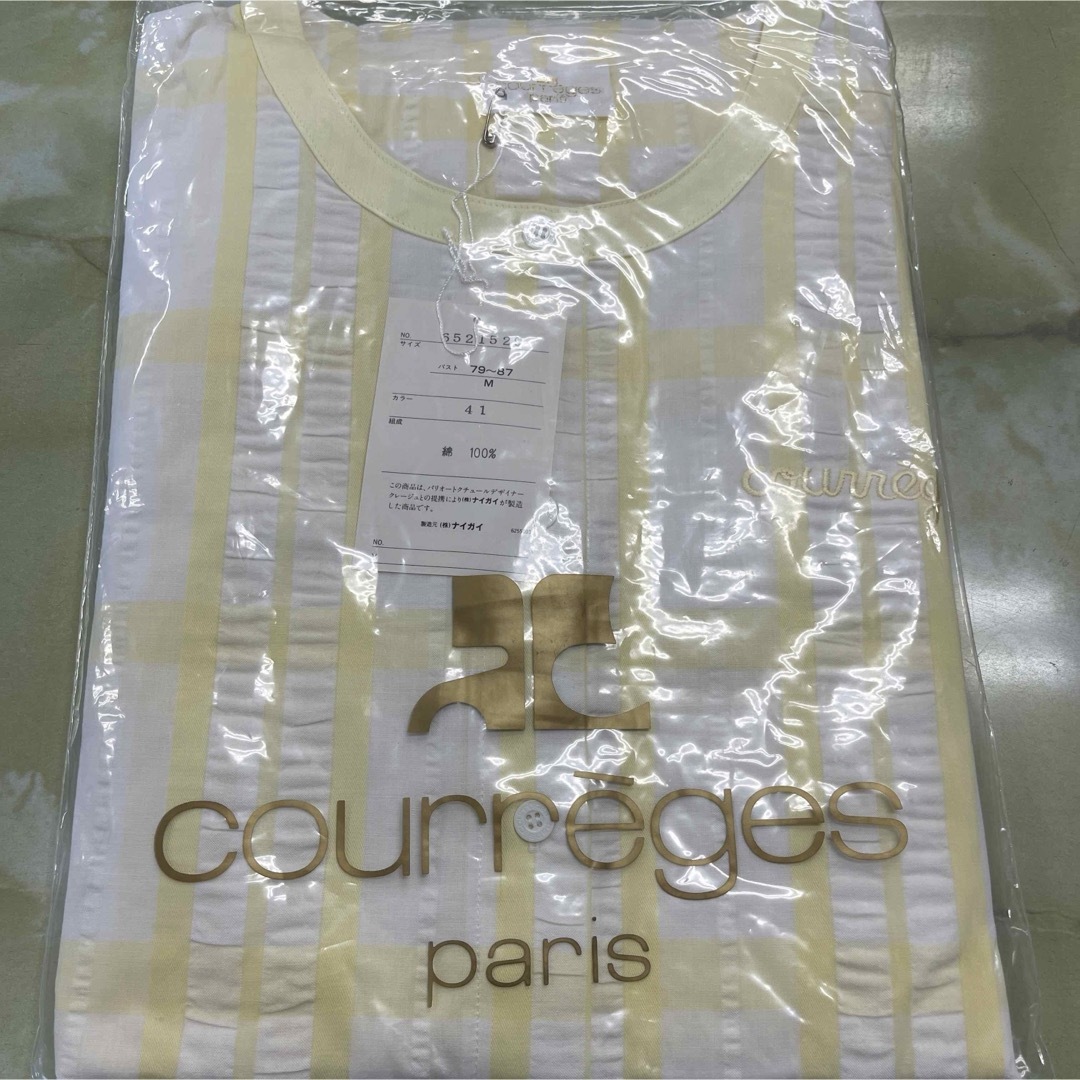 Courreges(クレージュ)のCourrèges  レディース パジャマ 上下セット ／Mサイズ　新品・未使用 レディースのルームウェア/パジャマ(パジャマ)の商品写真