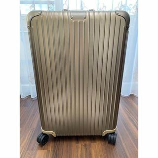 【未使用品】8月4日限定 RIMOWA  ビューティーケース  11L 希少品