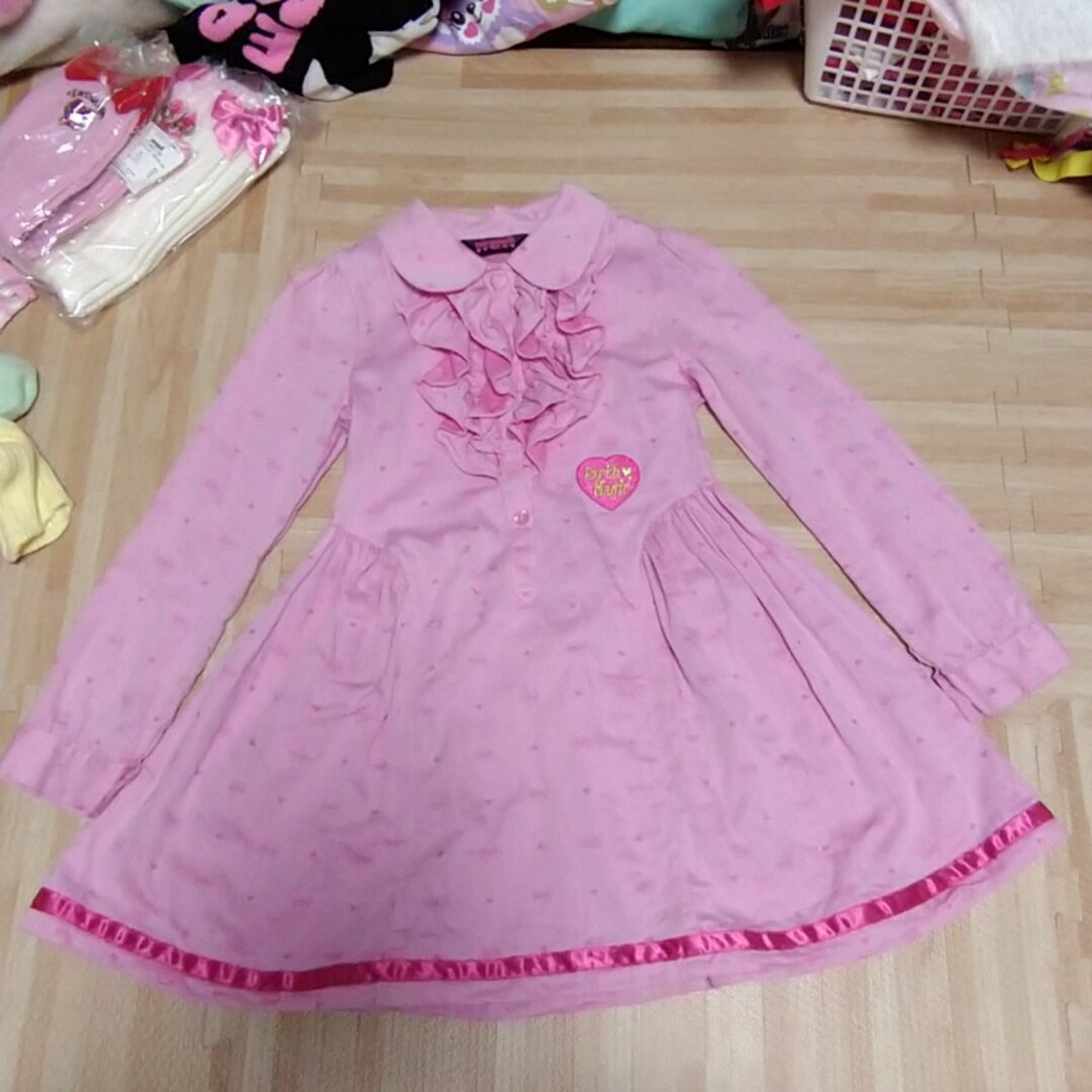 EARTHMAGIC(アースマジック)のアースマジック　42 キッズ/ベビー/マタニティのキッズ服女の子用(90cm~)(ワンピース)の商品写真