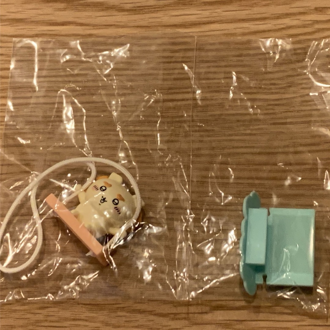 値下げ!大人気!ちいかわブランコ2シーサー エンタメ/ホビーのおもちゃ/ぬいぐるみ(キャラクターグッズ)の商品写真